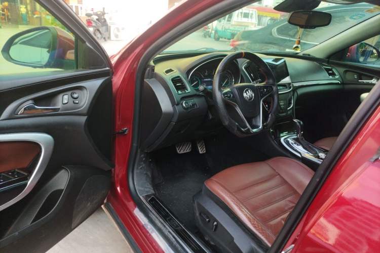Used Buick Regal 2014 GS 2.0T Grand Sport Edition Driver Seat