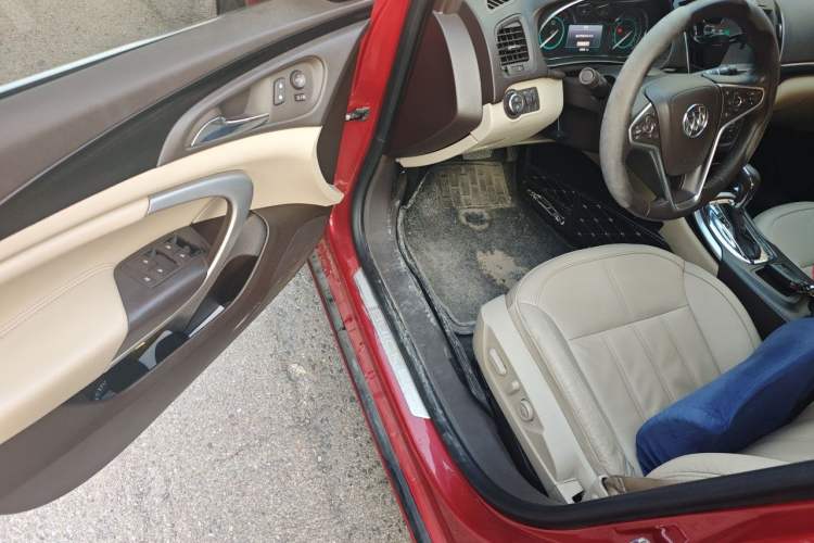 Used Buick Regal 2014 2.0L Elite Fashion Edition Driver Seat