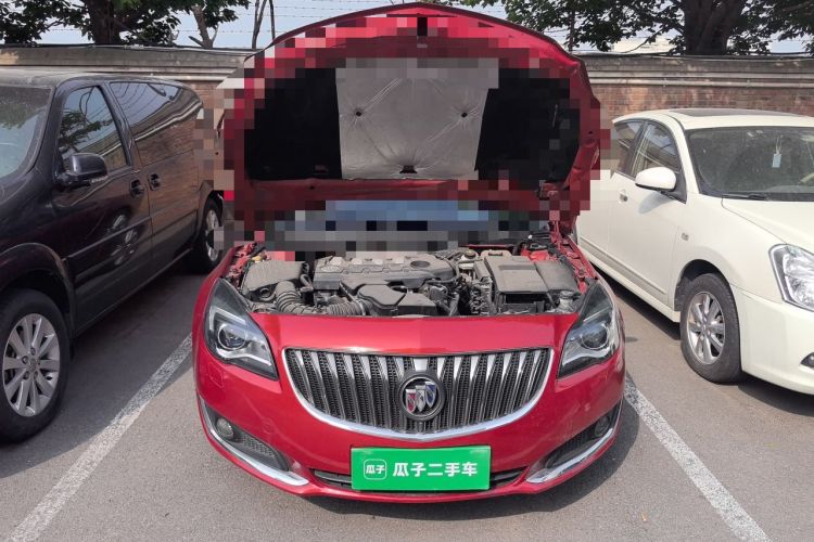 Used Buick Regal 2014 2.4L SIDI Luxury Fashion Edition Engine Bay