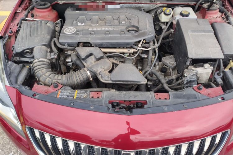 Used Buick Regal 2014 2.0L Leading Fashion Edition Engine Bay