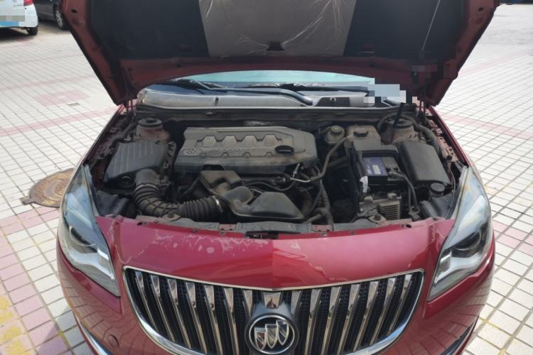 Used Buick Regal 2014 2.0L Leading Fashion Edition Engine Bay