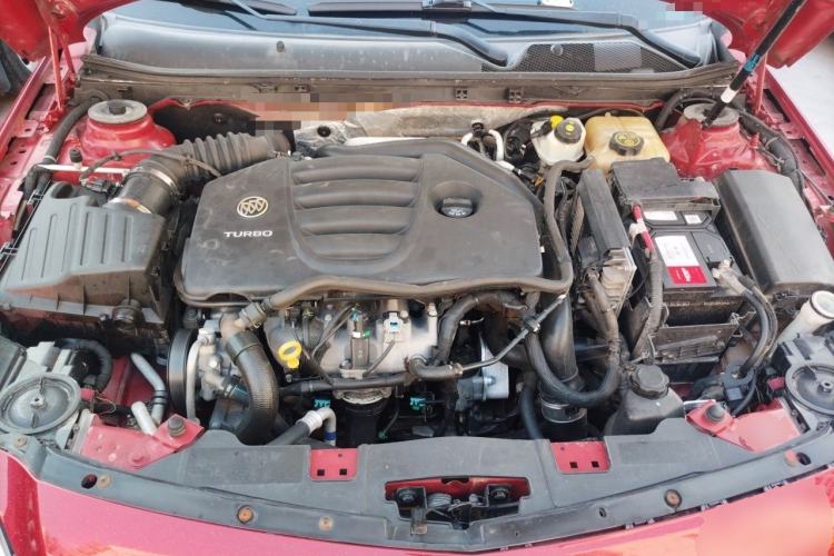 Used Buick Regal 2014 GS 2.0T Grand Sport Edition Engine Bay