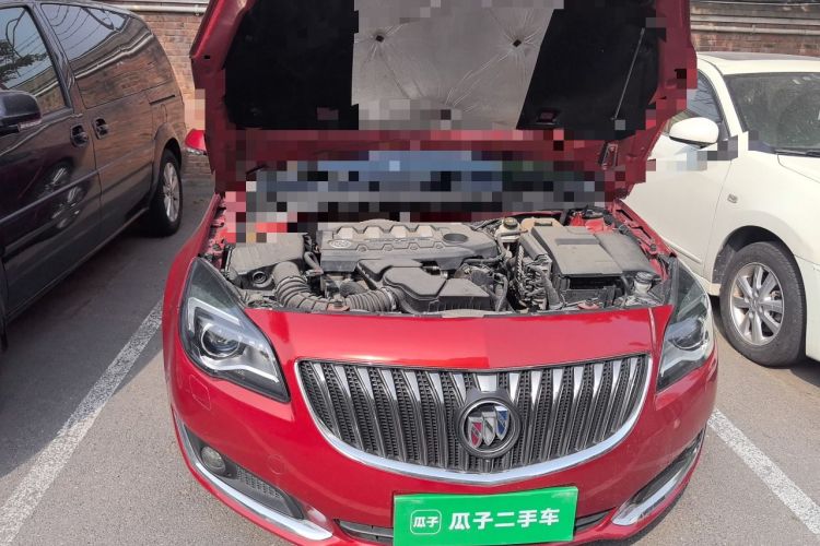 Used Buick Regal 2014 2.4L SIDI Luxury Fashion Edition Engine Bay Right