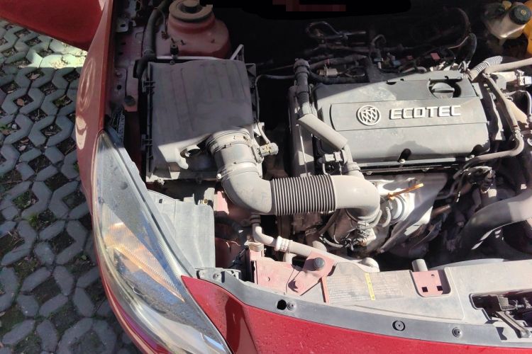 Used Buick Regal 2014 1.6T Fashionable Tech Edition Engine Bay Right