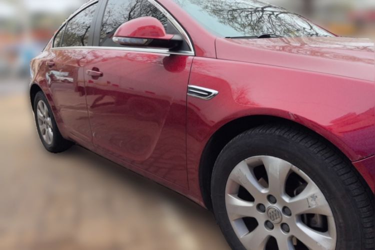 Used Buick Regal 2014 2.0L Leading Fashion Edition Exterior 3