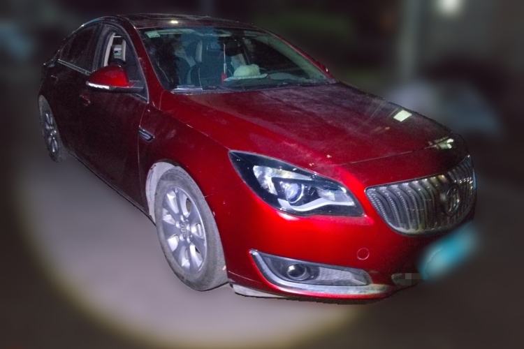 Used Buick Regal 2014 2.0L Leading Fashion Edition Front Right 45 Deg