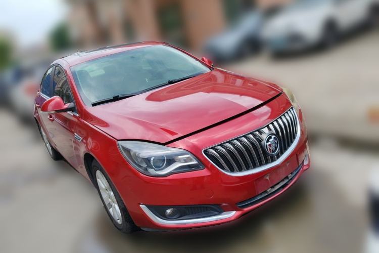 Used Buick Regal 2014 2.0L Leading Fashion Edition Front Right 45 Deg