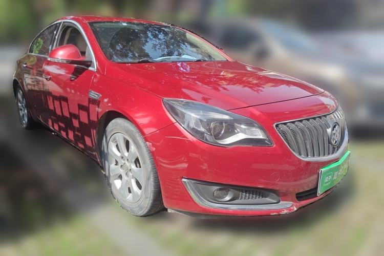 Used Buick Regal 2014 2.0L Elite Fashion Edition Front Right 45 Deg