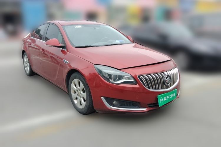 Used Buick Regal 2014 2.0L Leading Fashion Edition Front Right 45 Deg