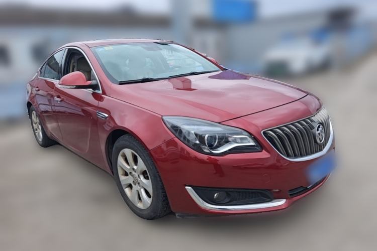 Used Buick Regal 2014 2.0L Elite Fashion Edition Front Right 45 Deg