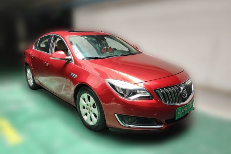 Used Buick Regal 2014 2.0L Elite Fashion Edition Front Right 45 Deg