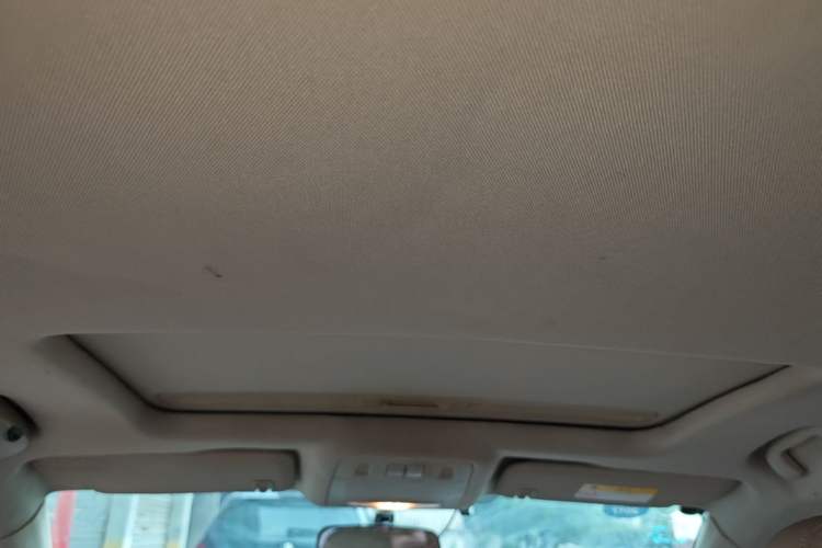 Used Buick Regal 2014 2.0L Leading Fashion Edition Headliner