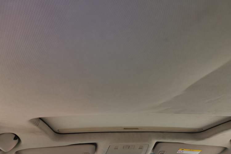 Used Buick Regal 2014 2.0L Leading Fashion Edition Headliner