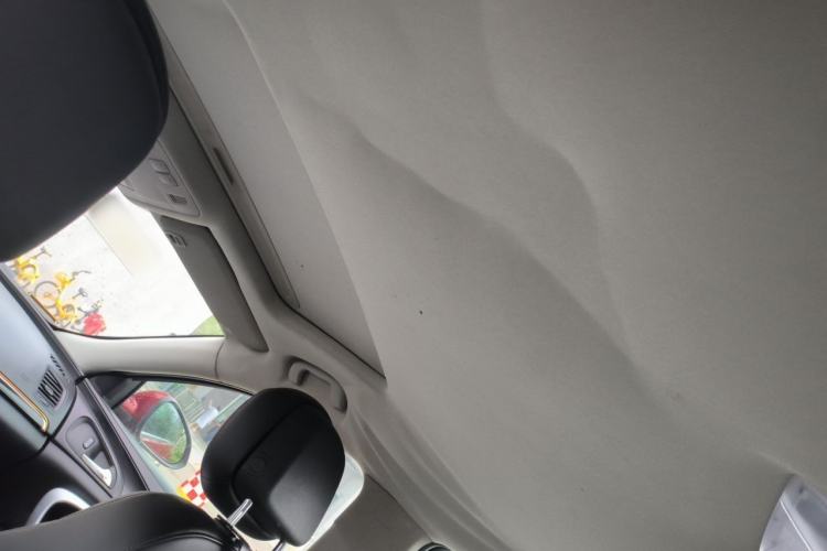 Used Buick Regal 2014 1.6T Fashionable Tech Edition Headliner