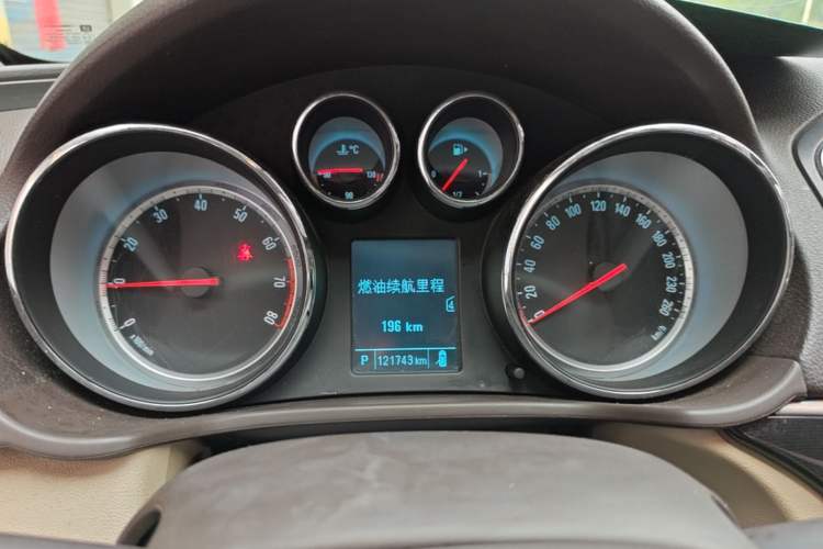 Used Buick Regal 2014 2.0L Leading Fashion Edition Instrument Cluster