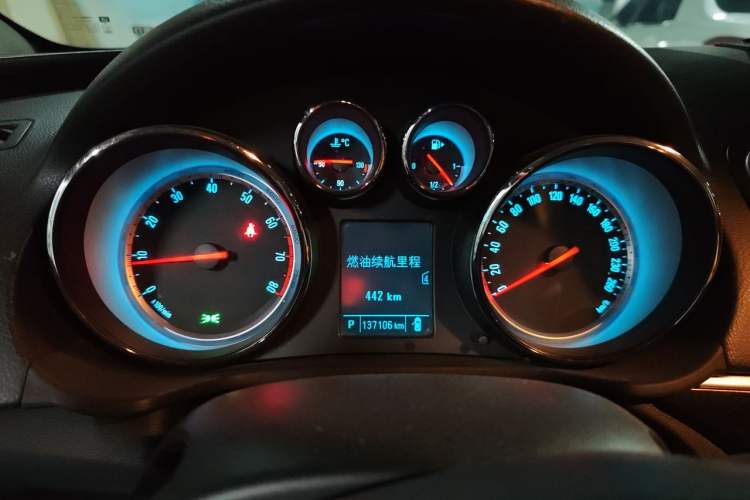 Used Buick Regal 2014 1.6T Fashionable Tech Edition Instrument Cluster