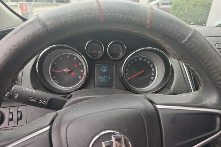 Used Buick Regal 2014 1.6T Fashionable Tech Edition Instrument Cluster