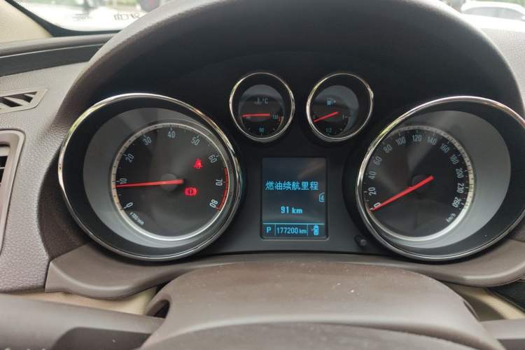 Used Buick Regal 2014 2.0L Leading Fashion Edition Instrument Cluster