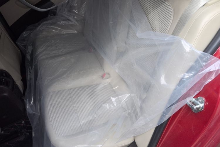 Used Buick Regal 2014 2.0L Leading Fashion Edition Interior 4