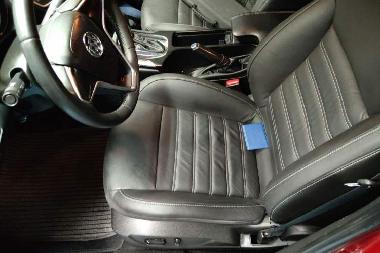 Used Buick Regal 2014 1.6T Fashionable Tech Edition Left Front Seat