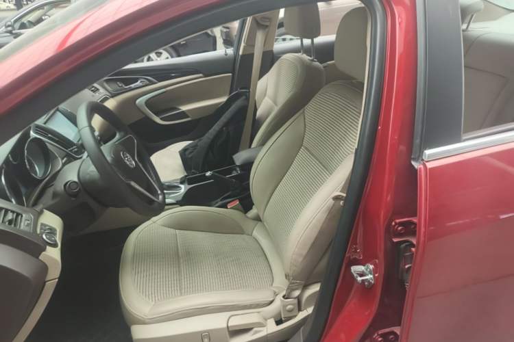 Used Buick Regal 2014 2.0L Leading Fashion Edition Left Front Seat