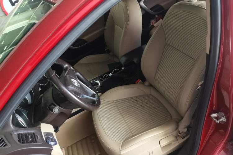 Used Buick Regal 2014 2.0L Leading Fashion Edition Left Front Seat
