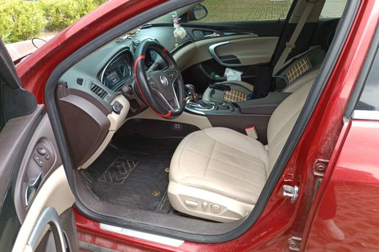 Used Buick Regal 2014 2.4L SIDI Elite Fashion Edition Left Front Seat