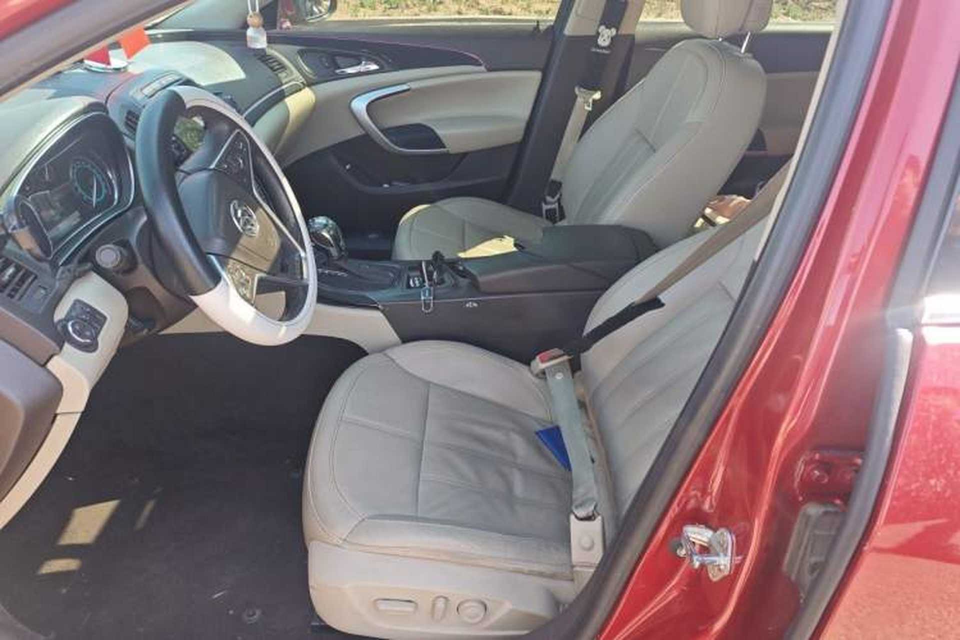 Used Buick Regal 2014 2.0L Elite Fashion Edition Left Front Seat