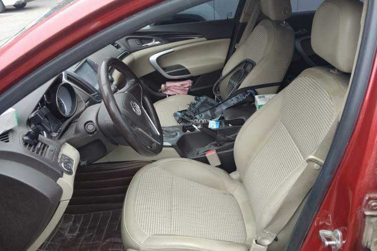 Used Buick Regal 2014 2.0L Leading Fashion Edition Left Front Seat