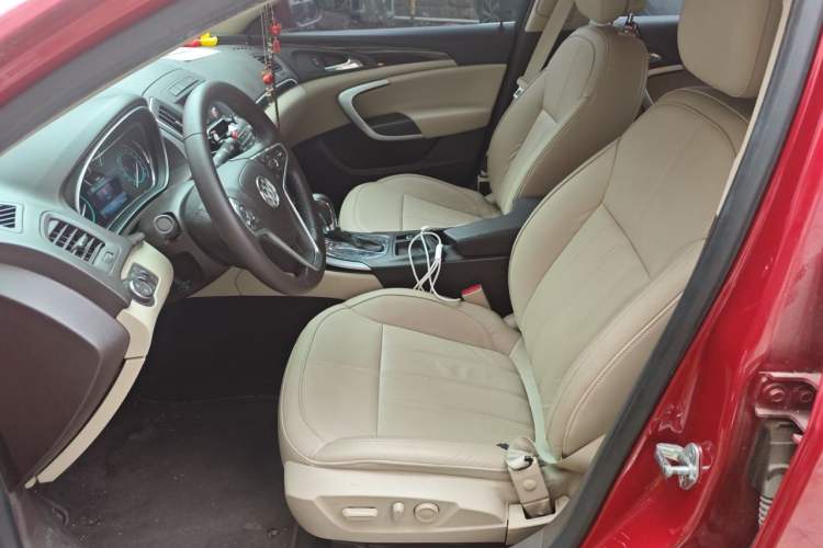Used Buick Regal 2014 2.0L Elite Fashion Edition Left Front Seat
