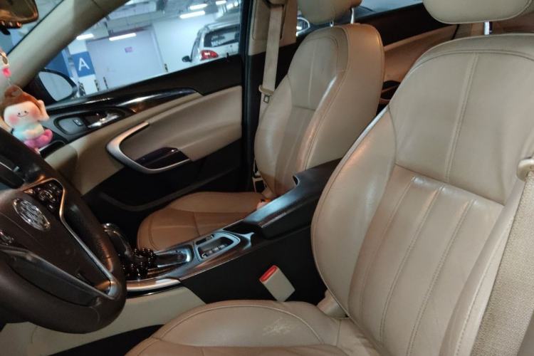 Used Buick Regal 2014 2.0L Elite Fashion Edition Left Front Seat