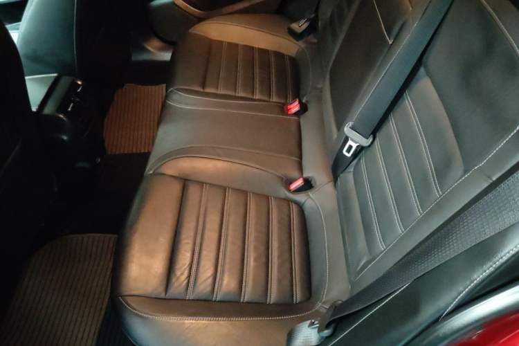 Used Buick Regal 2014 1.6T Fashionable Tech Edition Left Rear Seat