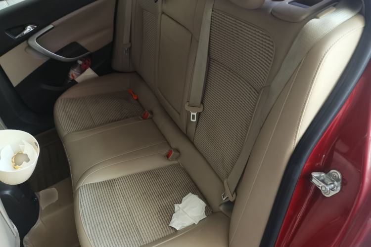Used Buick Regal 2014 2.0L Leading Fashion Edition Left Rear Seat