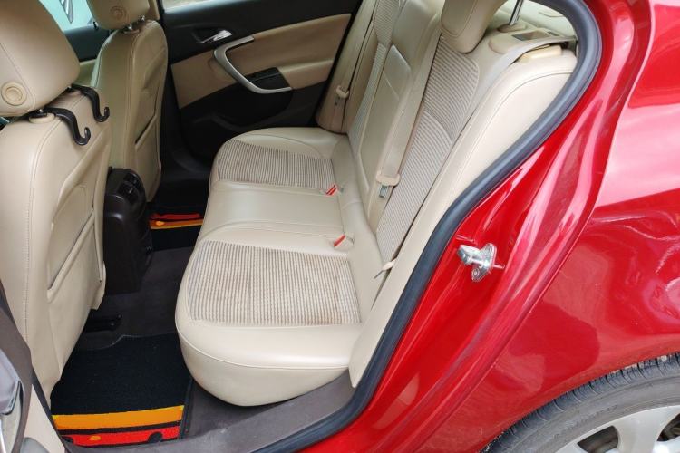 Used Buick Regal 2014 2.0L Leading Fashion Edition Left Rear Seat