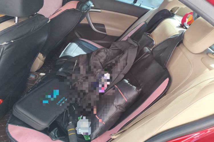 Used Buick Regal 2014 2.0L Elite Fashion Edition Left Rear Seat