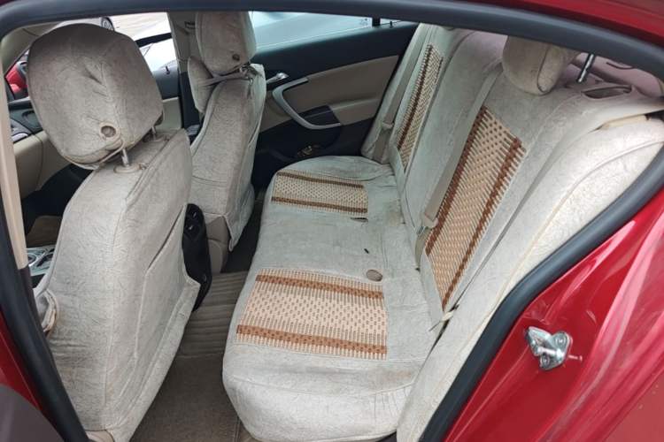 Used Buick Regal 2014 2.0L Elite Fashion Edition Left Rear Seat