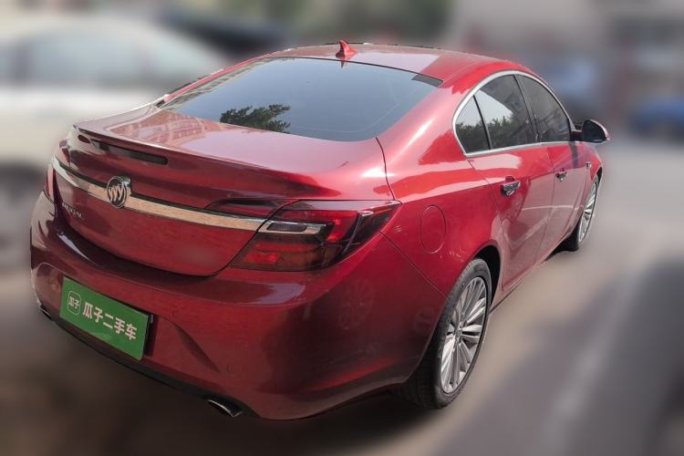 Used Buick Regal 2014 2.4L SIDI Luxury Fashion Edition Rear Right 45 Deg