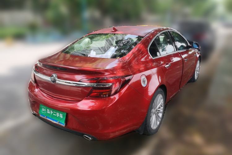 Used Buick Regal 2014 2.4L SIDI Luxury Fashion Edition Rear Right 45 Deg