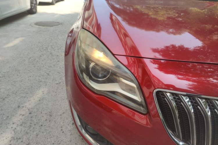 Used Buick Regal 2014 2.0L Leading Fashion Edition Right Front Headlight