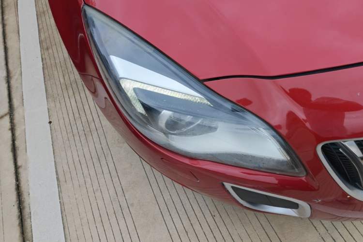 Used Buick Regal 2014 GS 2.0T Grand Sport Edition Right Front Headlight