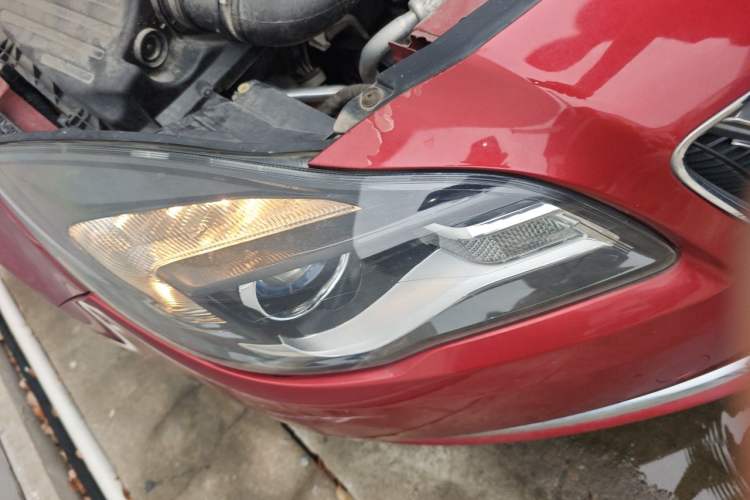 Used Buick Regal 2014 1.6T Fashionable Tech Edition Right Front Headlight