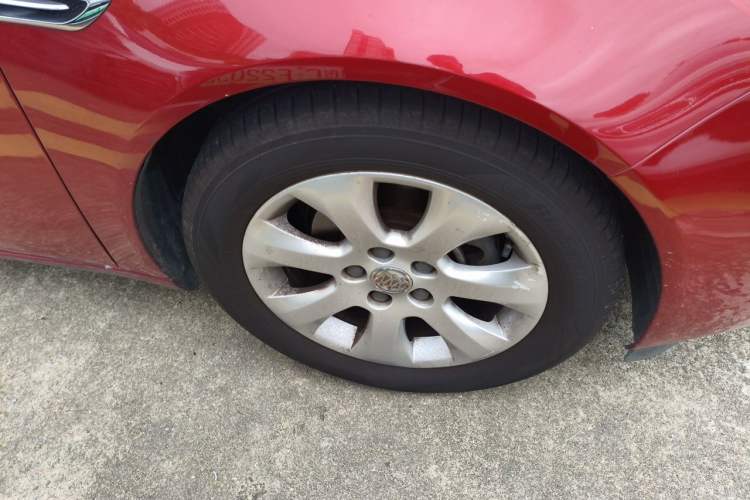 Used Buick Regal 2014 2.0L Leading Fashion Edition Right Front Wheel Hub