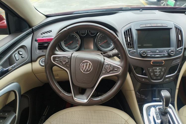 Used Buick Regal 2014 2.0L Leading Fashion Edition Steering Wheel