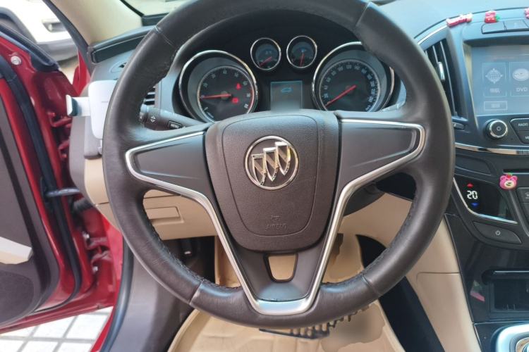 Used Buick Regal 2014 2.0L Leading Fashion Edition Steering Wheel