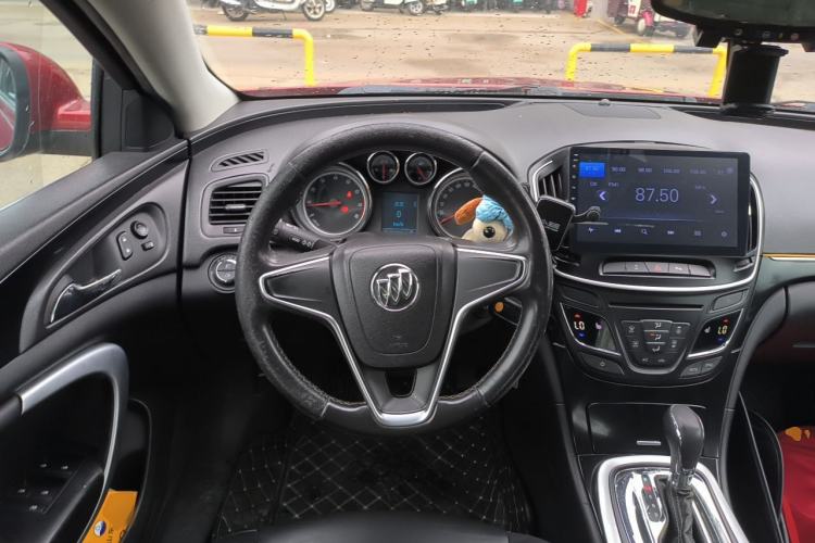 Used Buick Regal 2014 1.6T Fashionable Tech Edition Steering Wheel