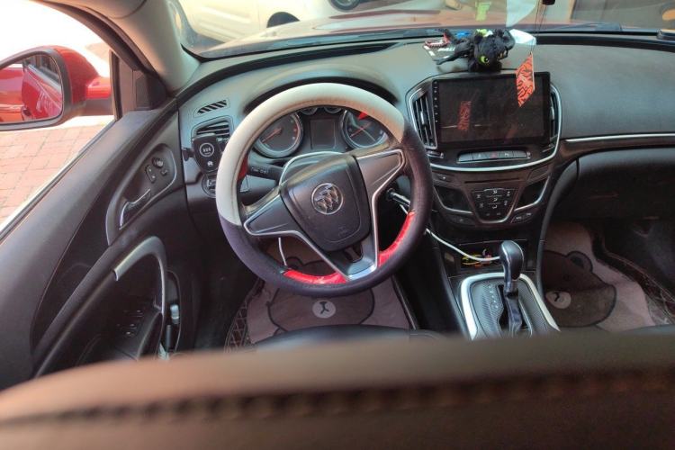 Used Buick Regal 2014 1.6T Fashionable Tech Edition Steering Wheel