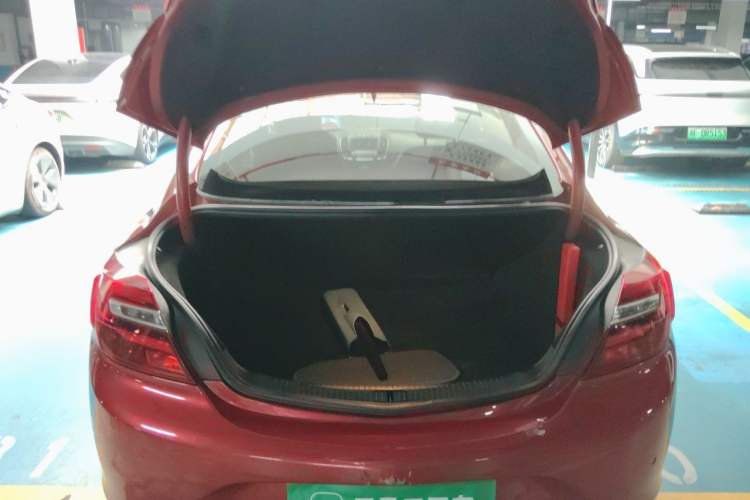 Used Buick Regal 2014 1.6T Fashionable Tech Edition Trunk