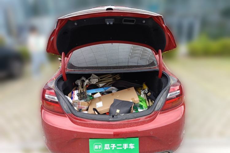 Used Buick Regal 2014 2.4L SIDI Elite Fashion Edition Trunk