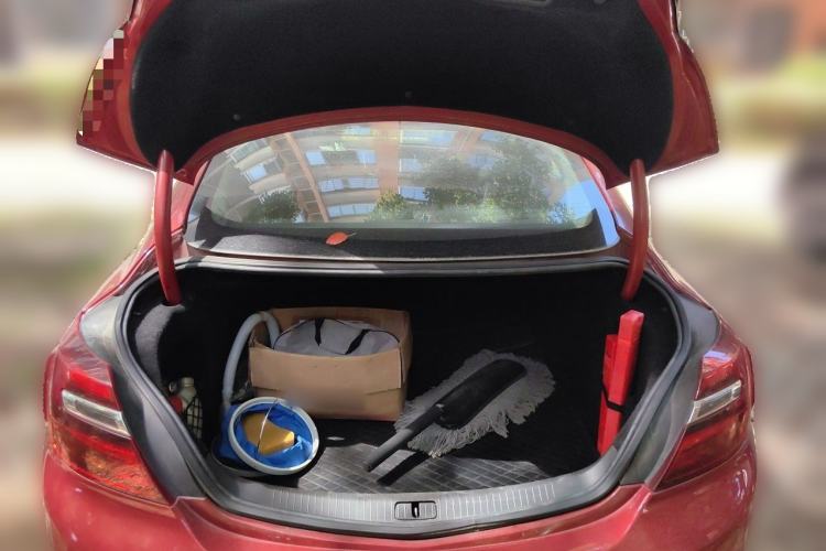 Used Buick Regal 2014 1.6T Fashionable Tech Edition Trunk