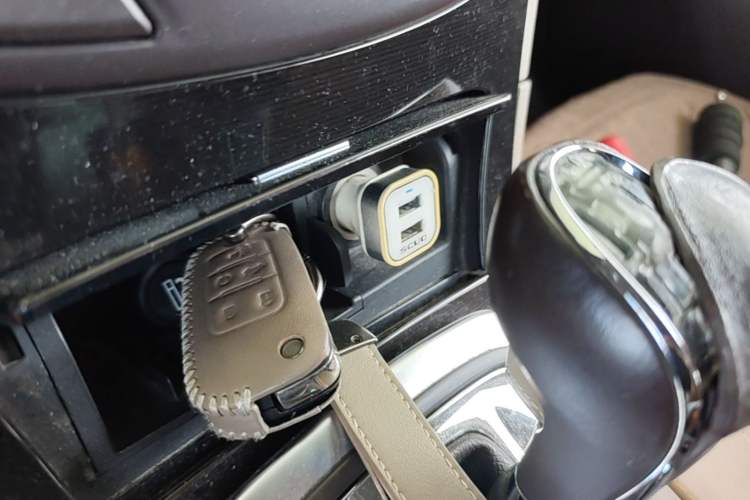 Used Buick Regal 2014 2.0L Elite Fashion Edition Vehicle Key